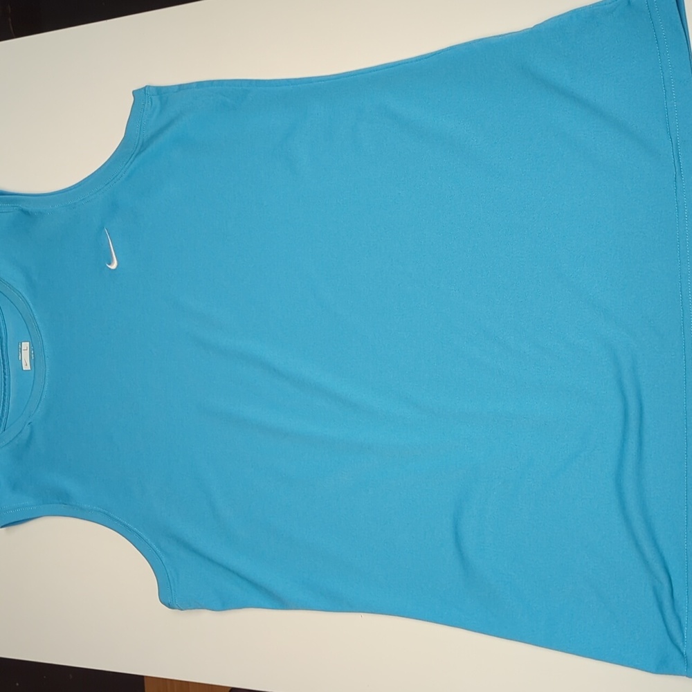 Nike Tank Top. Excellent condition.